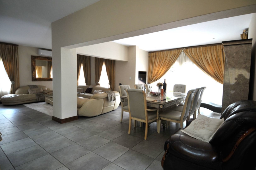 To Let 3 Bedroom Property for Rent in Willow Acres Gauteng