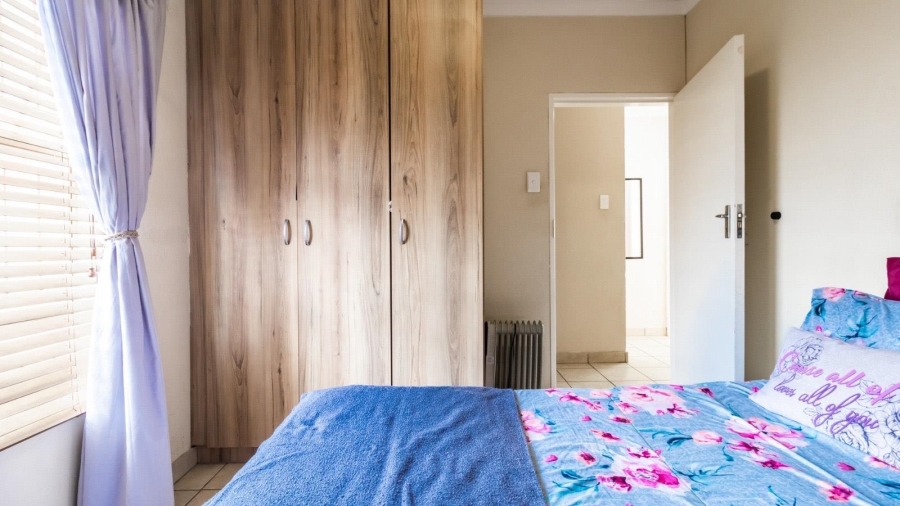 4 Bedroom Property for Sale in Alrode Gauteng