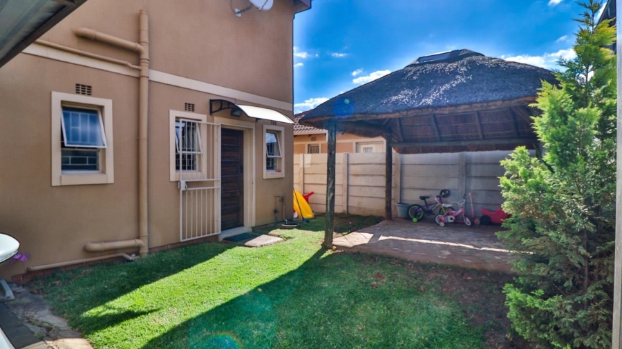 4 Bedroom Property for Sale in Alrode Gauteng