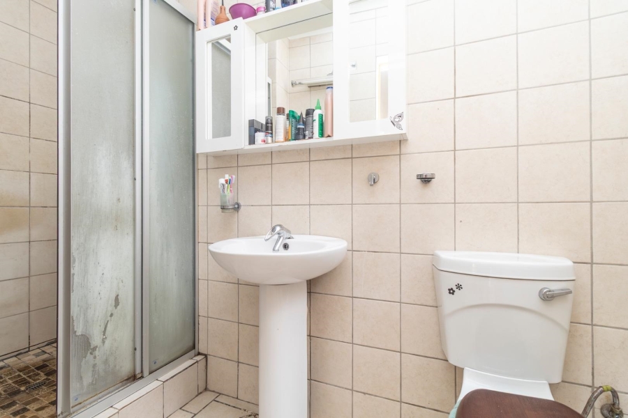 4 Bedroom Property for Sale in Radiokop Gauteng