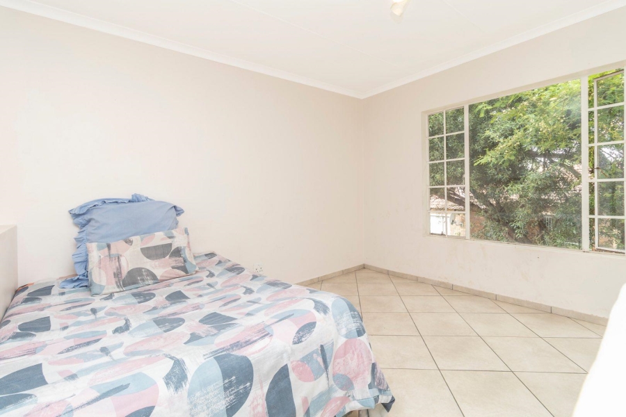 4 Bedroom Property for Sale in Radiokop Gauteng