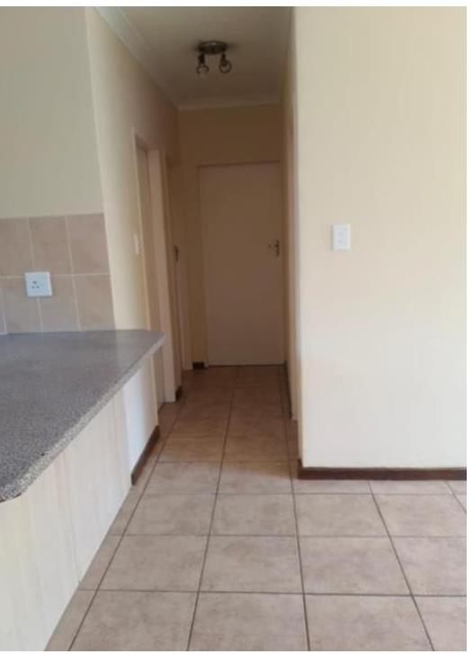 To Let 3 Bedroom Property for Rent in Corlett Gardens Gauteng