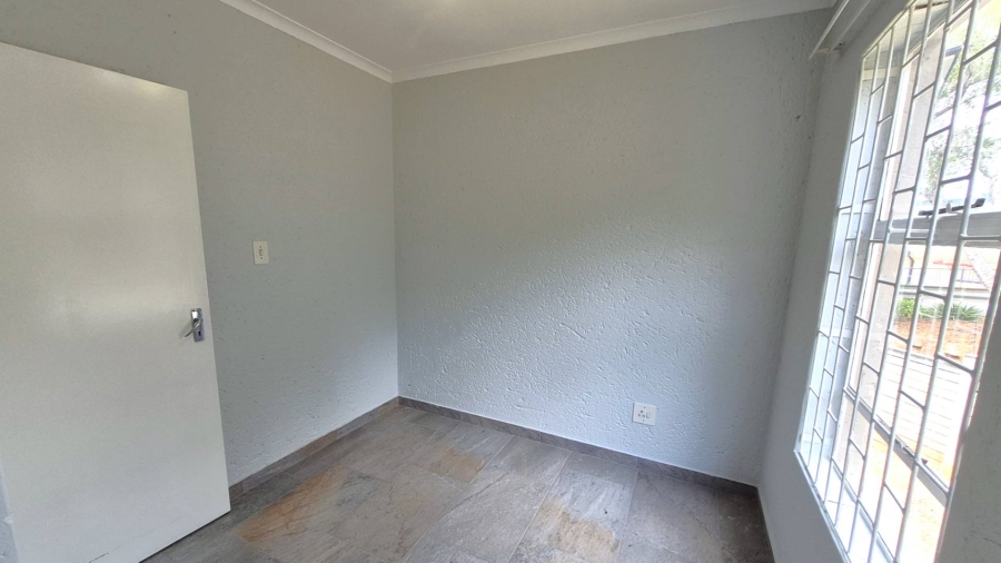 3 Bedroom Property for Sale in Allens Nek Gauteng