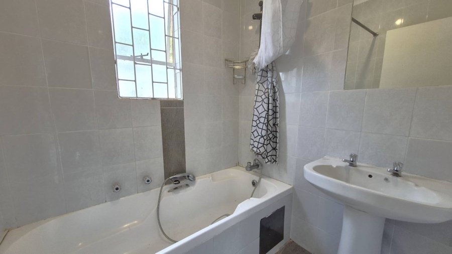 3 Bedroom Property for Sale in Allens Nek Gauteng