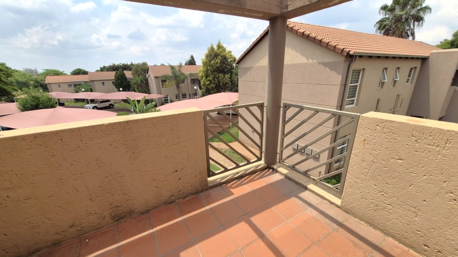 3 Bedroom Property for Sale in Allens Nek Gauteng