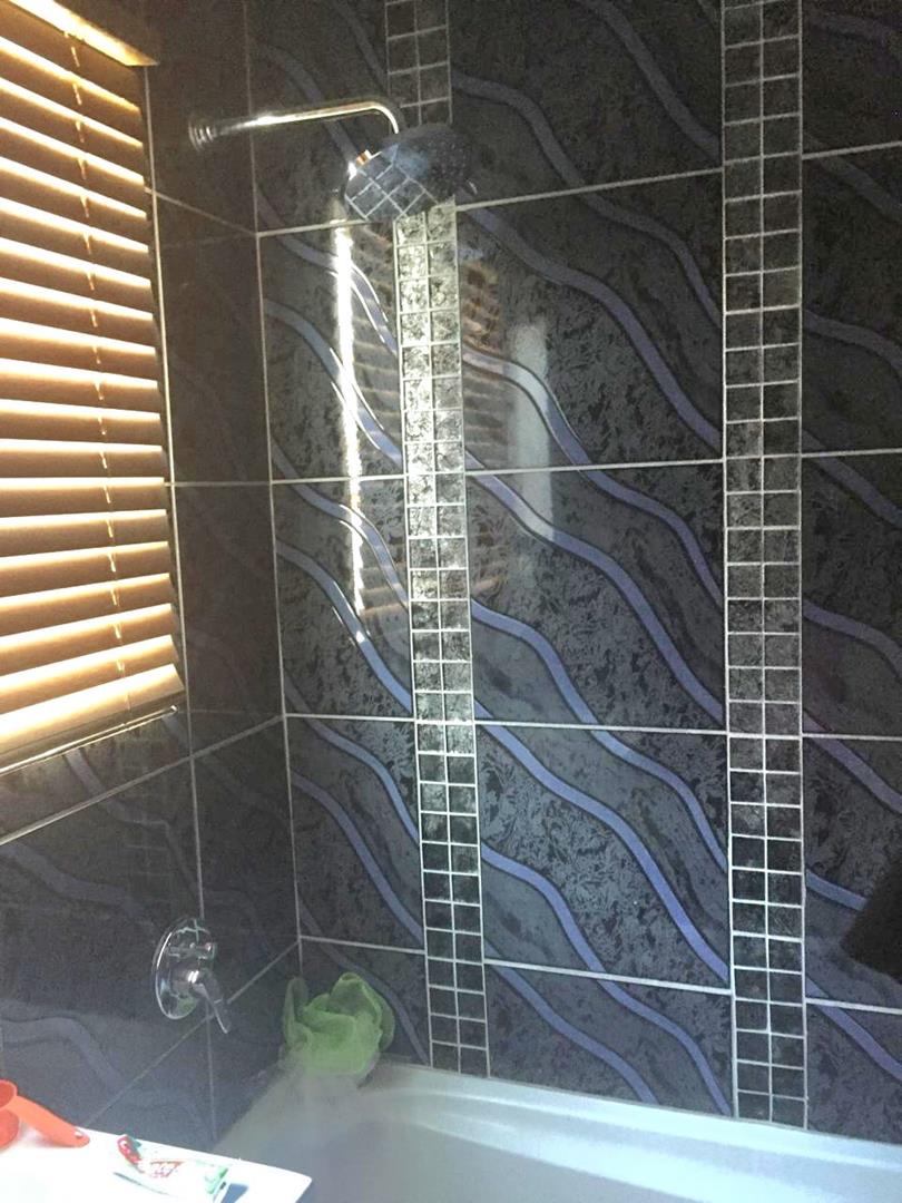 2 Bedroom Property for Sale in Die Hoewes Gauteng