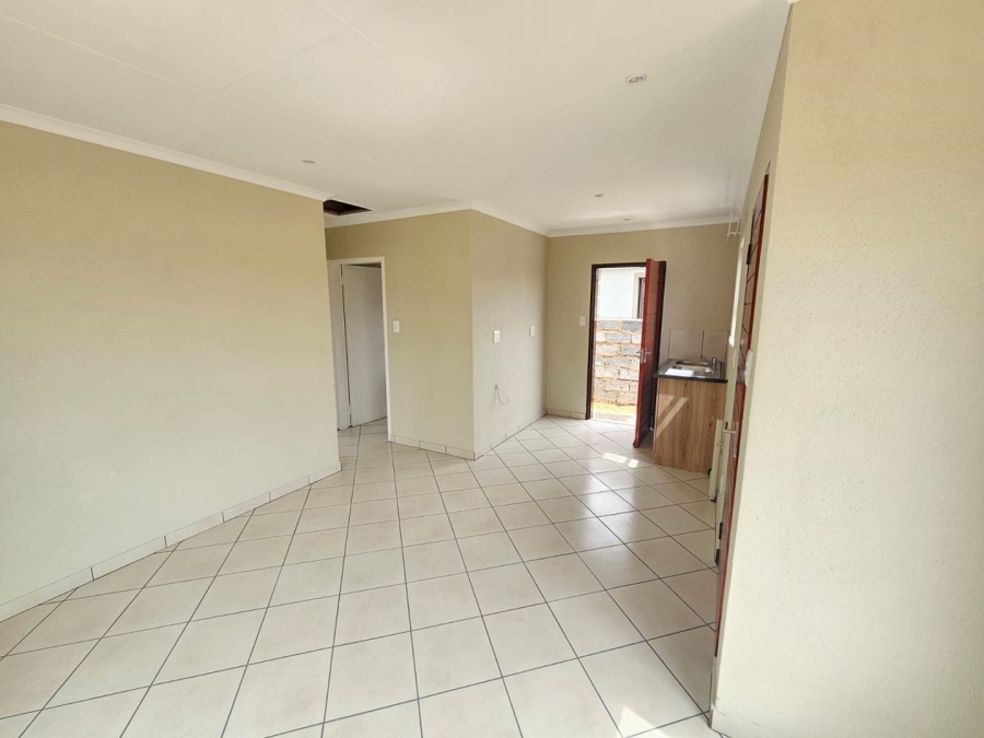 2 Bedroom Property for Sale in Salfin Gauteng