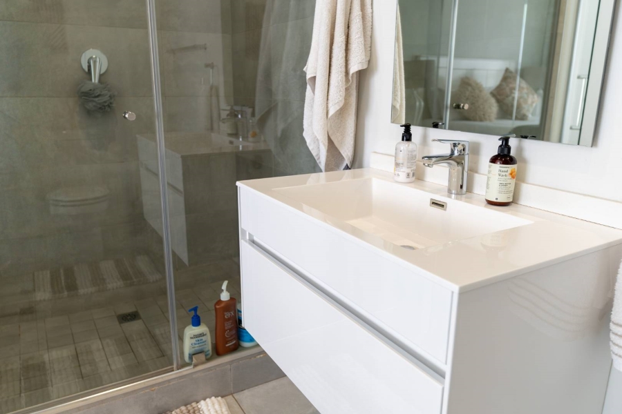 2 Bedroom Property for Sale in Eye of Africa Gauteng