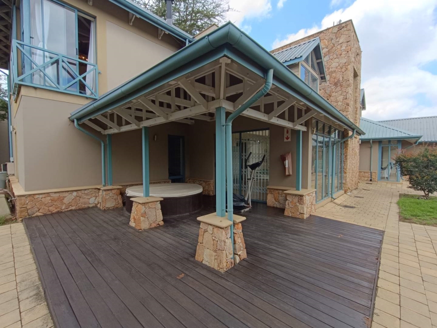 7 Bedroom Property for Sale in Midrand Gauteng