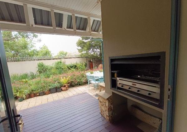 7 Bedroom Property for Sale in Midrand Gauteng