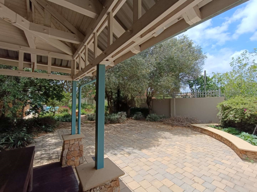 7 Bedroom Property for Sale in Midrand Gauteng