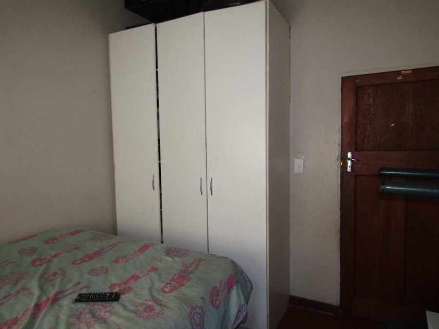 2 Bedroom Property for Sale in Brixton Gauteng