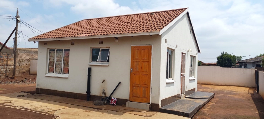 2 Bedroom Property for Sale in Moleleki Ext 3 Gauteng