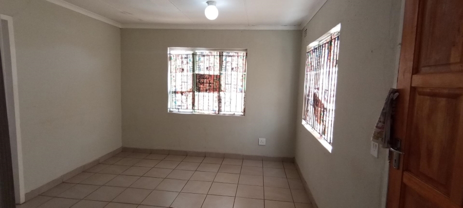 2 Bedroom Property for Sale in Moleleki Ext 3 Gauteng
