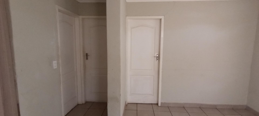 2 Bedroom Property for Sale in Moleleki Ext 3 Gauteng