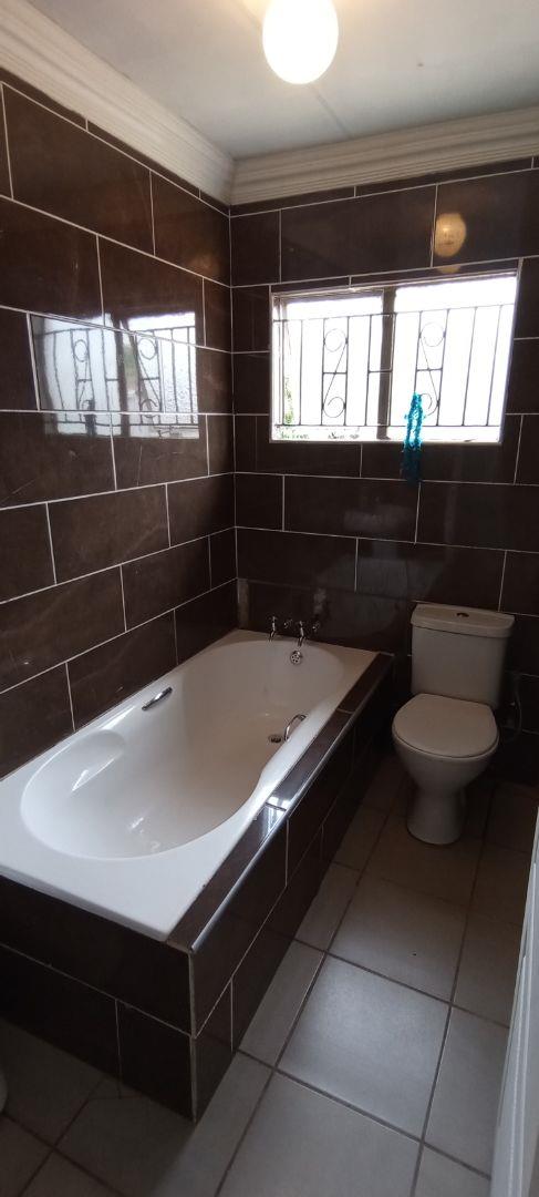 2 Bedroom Property for Sale in Moleleki Ext 3 Gauteng