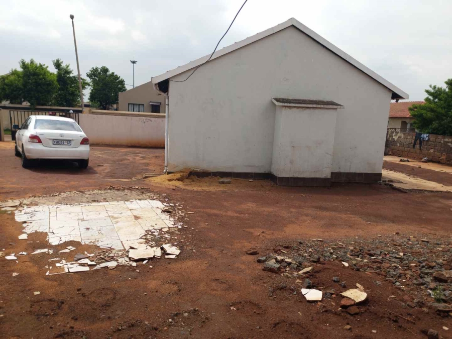 2 Bedroom Property for Sale in Moleleki Ext 3 Gauteng