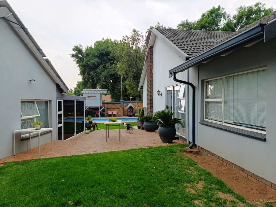 4 Bedroom Property for Sale in Allen Grove Gauteng