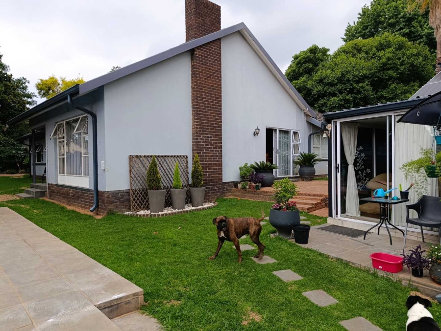 4 Bedroom Property for Sale in Allen Grove Gauteng