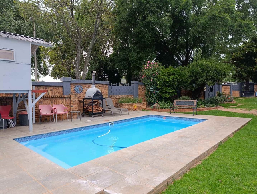 4 Bedroom Property for Sale in Allen Grove Gauteng