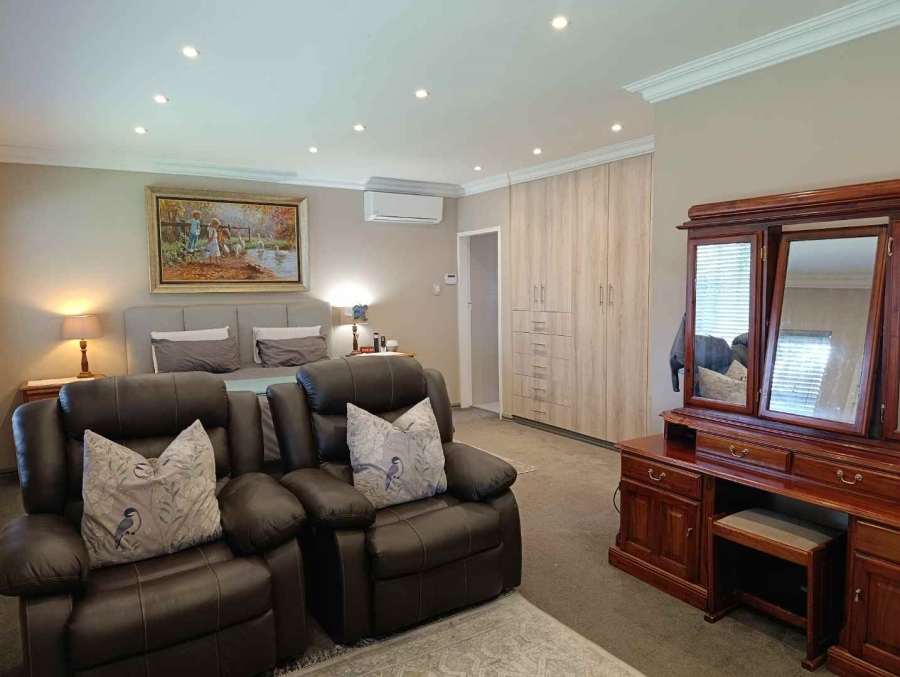 4 Bedroom Property for Sale in Allen Grove Gauteng