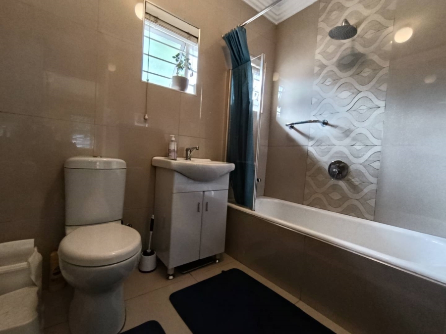 4 Bedroom Property for Sale in Allen Grove Gauteng