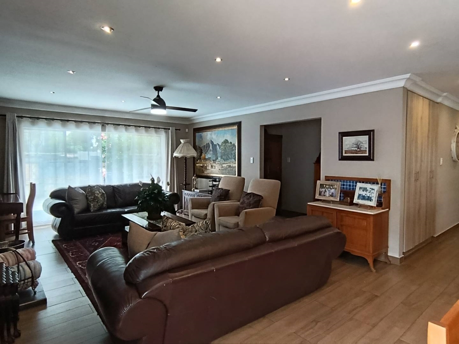 4 Bedroom Property for Sale in Allen Grove Gauteng