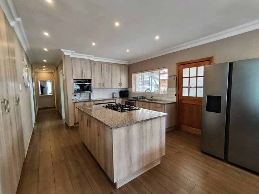 4 Bedroom Property for Sale in Allen Grove Gauteng