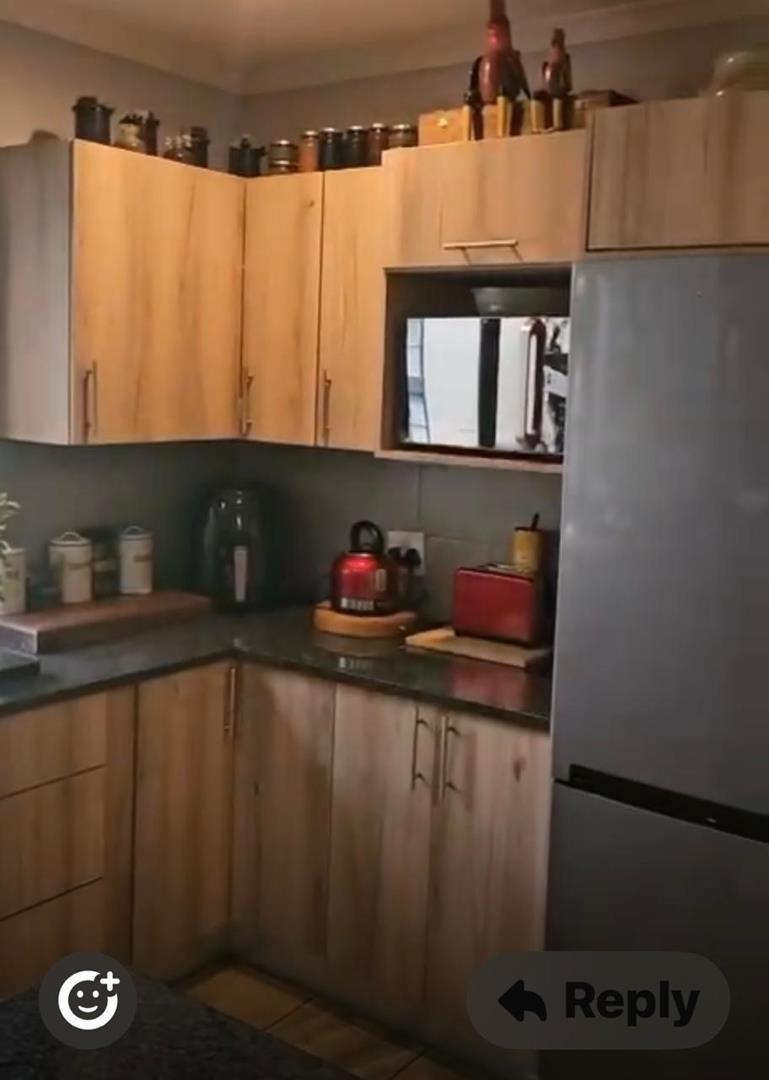 6 Bedroom Property for Sale in Dinokeng Gauteng