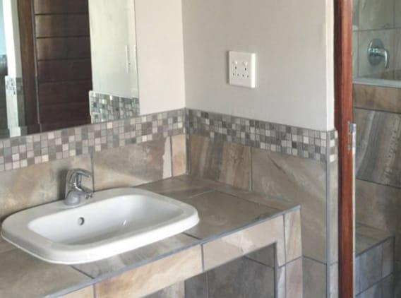 6 Bedroom Property for Sale in Dinokeng Gauteng