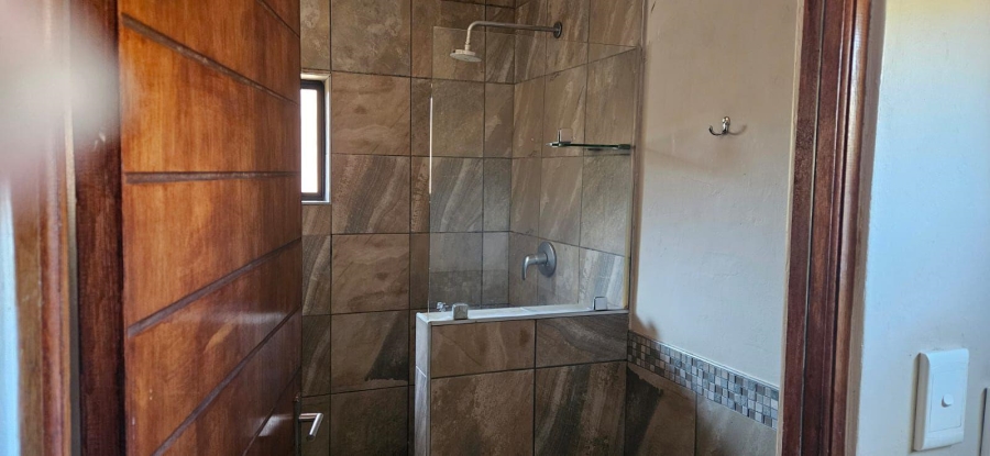 6 Bedroom Property for Sale in Dinokeng Gauteng