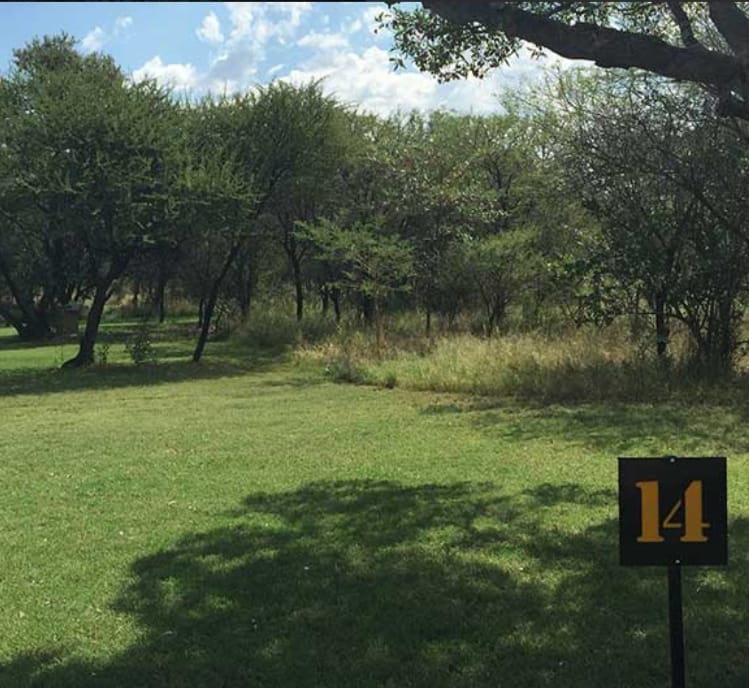 6 Bedroom Property for Sale in Dinokeng Gauteng