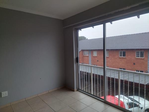1 Bedroom Property for Sale in Towerby Gauteng