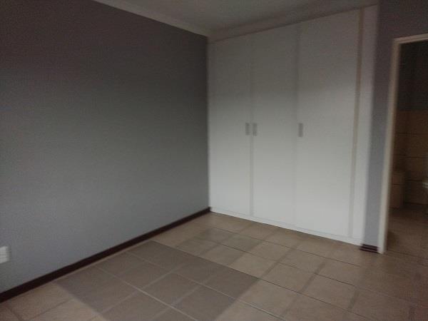 1 Bedroom Property for Sale in Towerby Gauteng