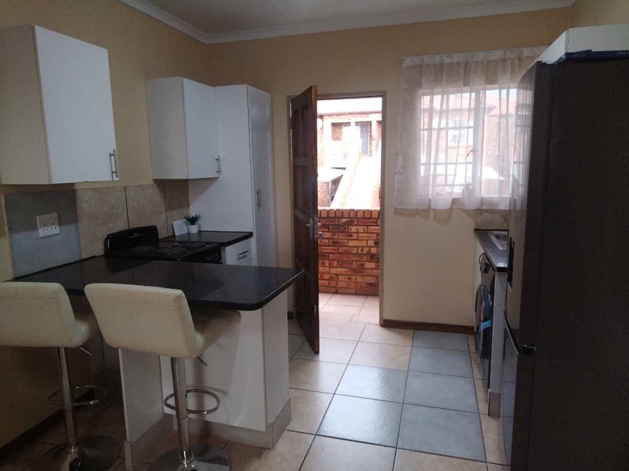 2 Bedroom Property for Sale in Elandspark Gauteng