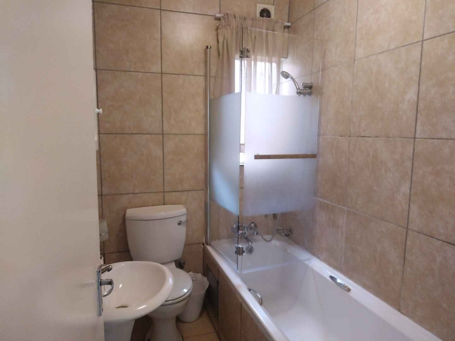 2 Bedroom Property for Sale in Elandspark Gauteng