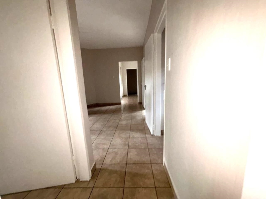 3 Bedroom Property for Sale in Bramley Park Gauteng