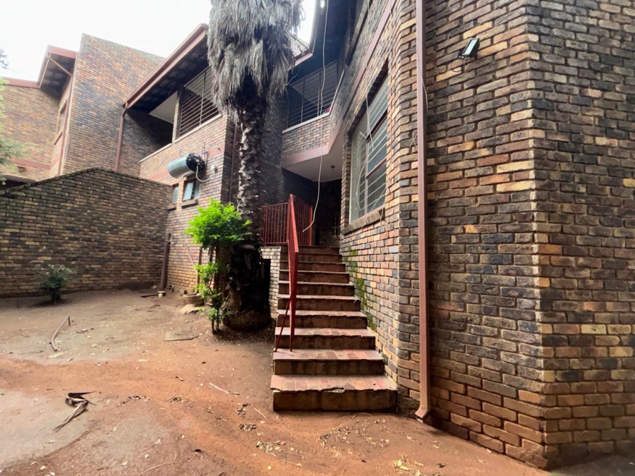 3 Bedroom Property for Sale in Bramley Park Gauteng