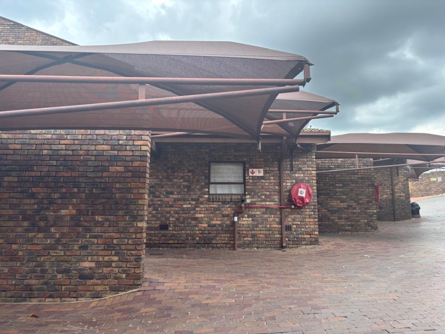 3 Bedroom Property for Sale in Bramley Park Gauteng