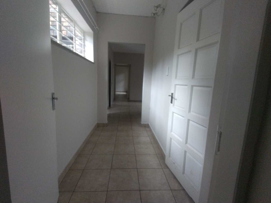 3 Bedroom Property for Sale in Bramley Park Gauteng