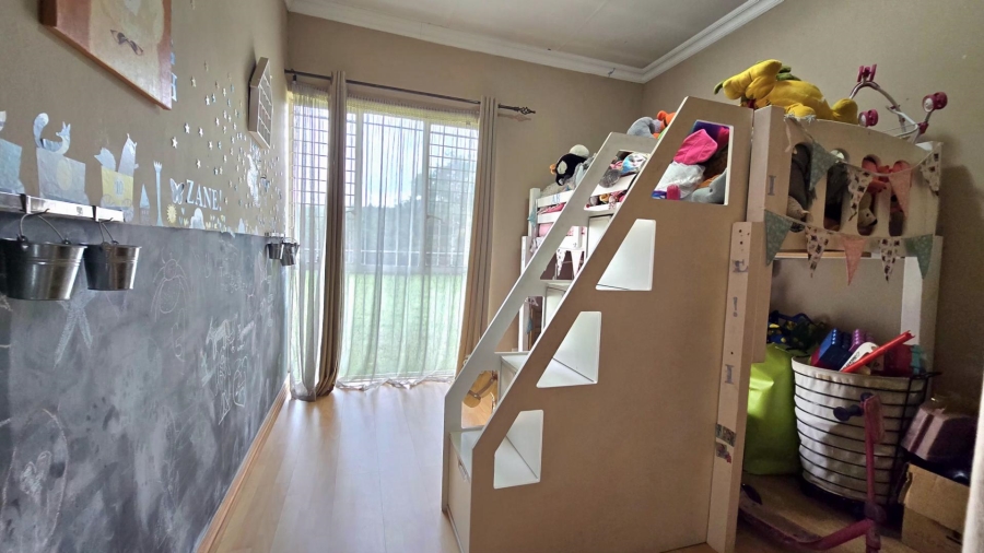 4 Bedroom Property for Sale in Nimrod Park Gauteng