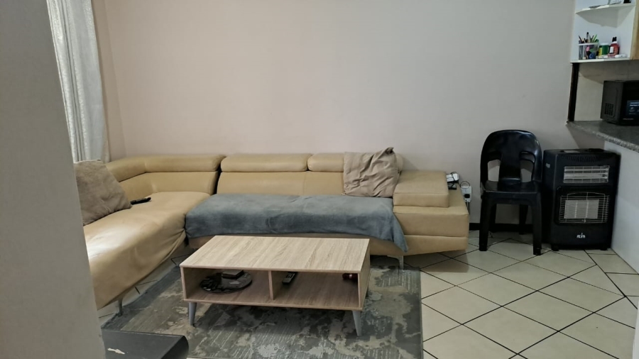 2 Bedroom Property for Sale in Karenpark Gauteng