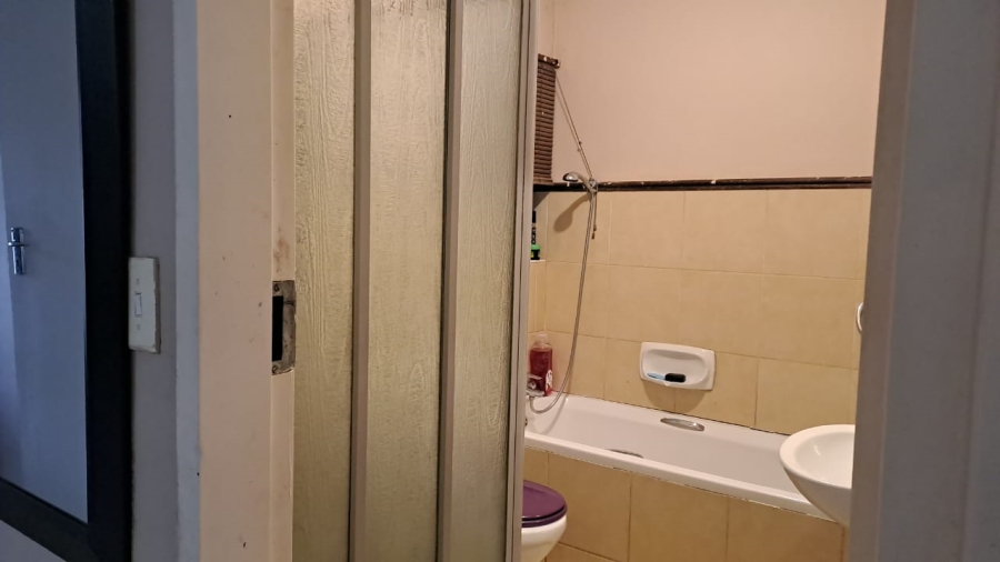 2 Bedroom Property for Sale in Karenpark Gauteng