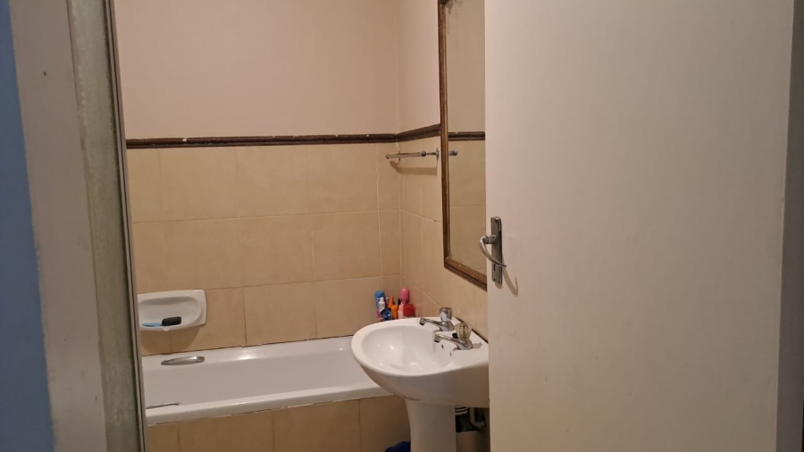 2 Bedroom Property for Sale in Karenpark Gauteng