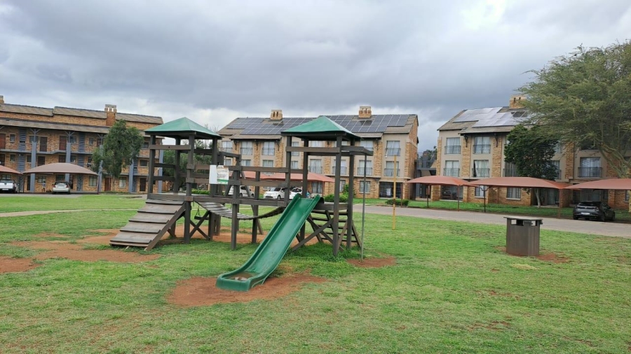 2 Bedroom Property for Sale in Karenpark Gauteng