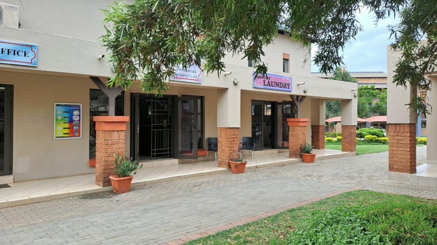 2 Bedroom Property for Sale in Karenpark Gauteng