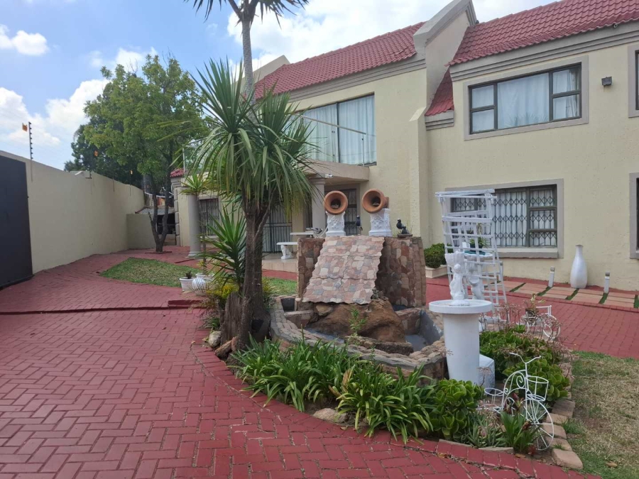 4 Bedroom Property for Sale in Winchester Hills Gauteng