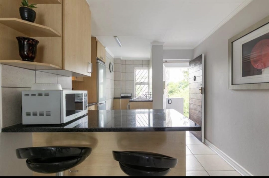 To Let 2 Bedroom Property for Rent in Sandown Gauteng