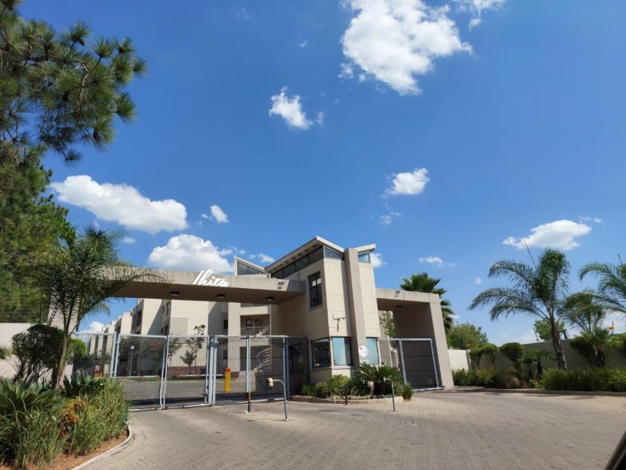 3 Bedroom Property for Sale in Lonehill Gauteng