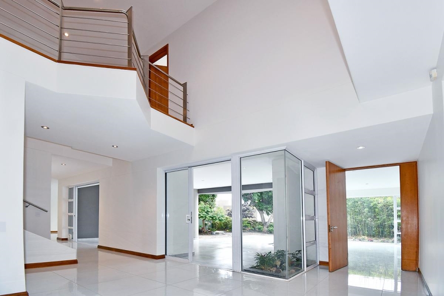 To Let 6 Bedroom Property for Rent in Sandhurst Gauteng